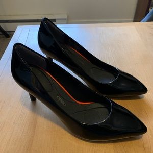 Brand NEW Rockport Black Patent Pumps